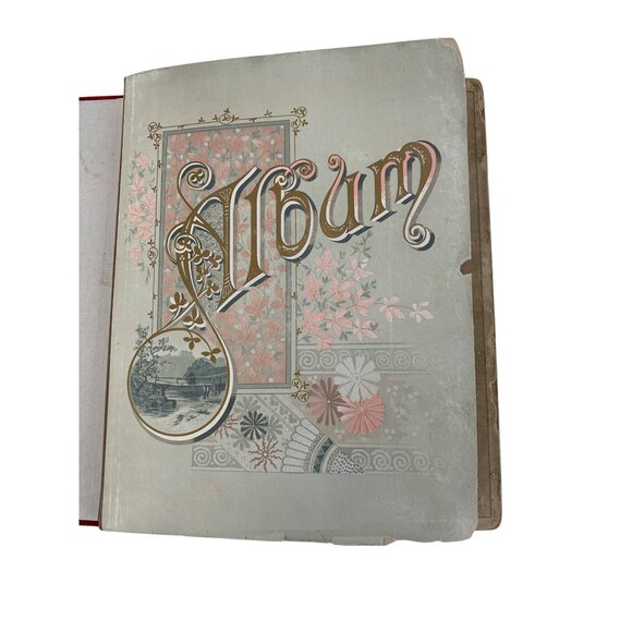 Antique Victorian Red Cloth & Brass Photo Album 33 Family Photos 8728 - Picture 2 of 16